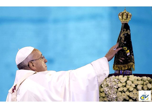 Papa Francisco no Santuário Nacional de Aparecida em 2013