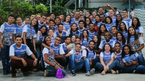 Alegria impactante: Os jovens missionários contagiaram os moradores do bairro
