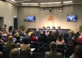 Coletiva apresenta o Sínodo dos Jovens à imprensa em Roma