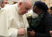 “Escutar com o coração”: mensagem do Papa Francisco para o Dia Mundial das Comunicações 2022
