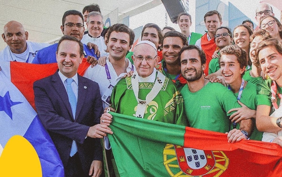 O que vai vestir o Papa Francisco em Lisboa? É burel e português, com  certeza, Jornada Mundial da Juventude