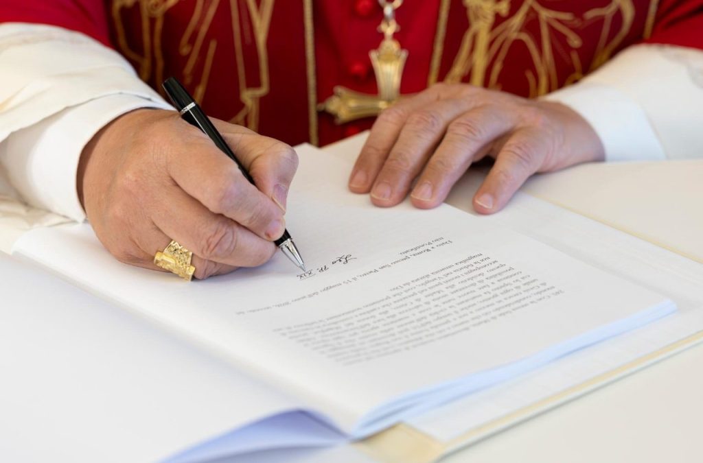 Jovens, IA e humanidade: Vaticano lança Kit Pastoral da Encíclica Magnifica Humanitas